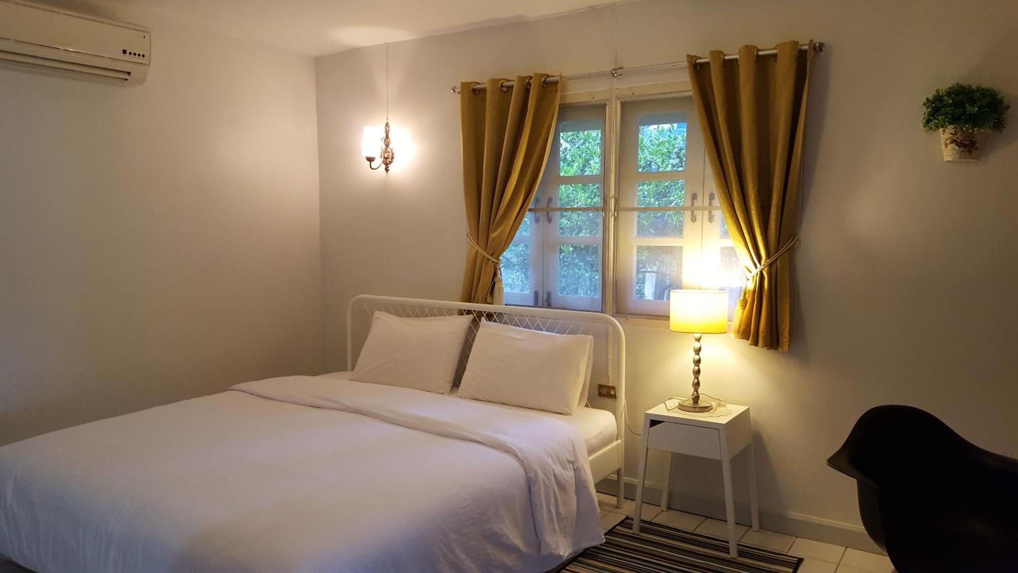 Baan Kratom Tong By The Sea Villa Cha-Am Exterior photo