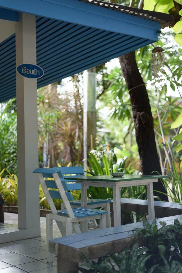 Baan Kratom Tong By The Sea Villa Cha-Am Exterior photo